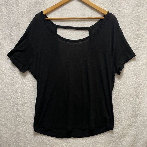 We The Free by Free People Black Cutout Back Drape Tee M Short Sleeve Top Boho - Picture 1 of 9